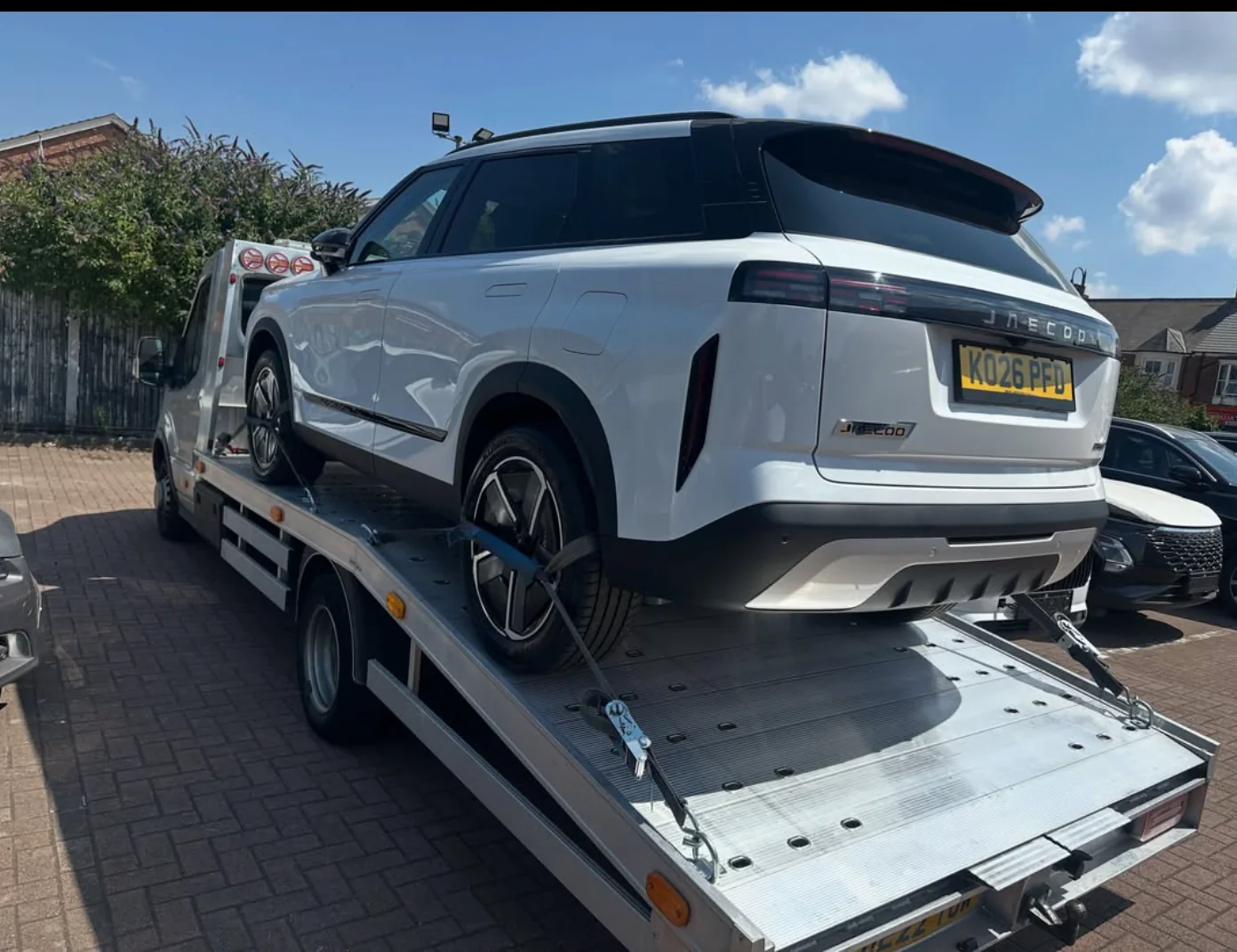 SUV transported securely by Morley and Sons